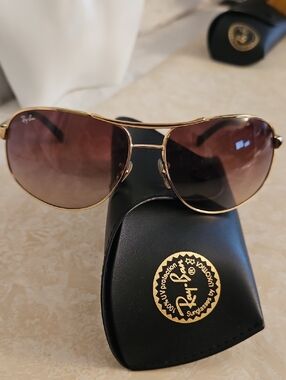 Ray-Ban RB3387 Aviator Gradient Sunglasses.